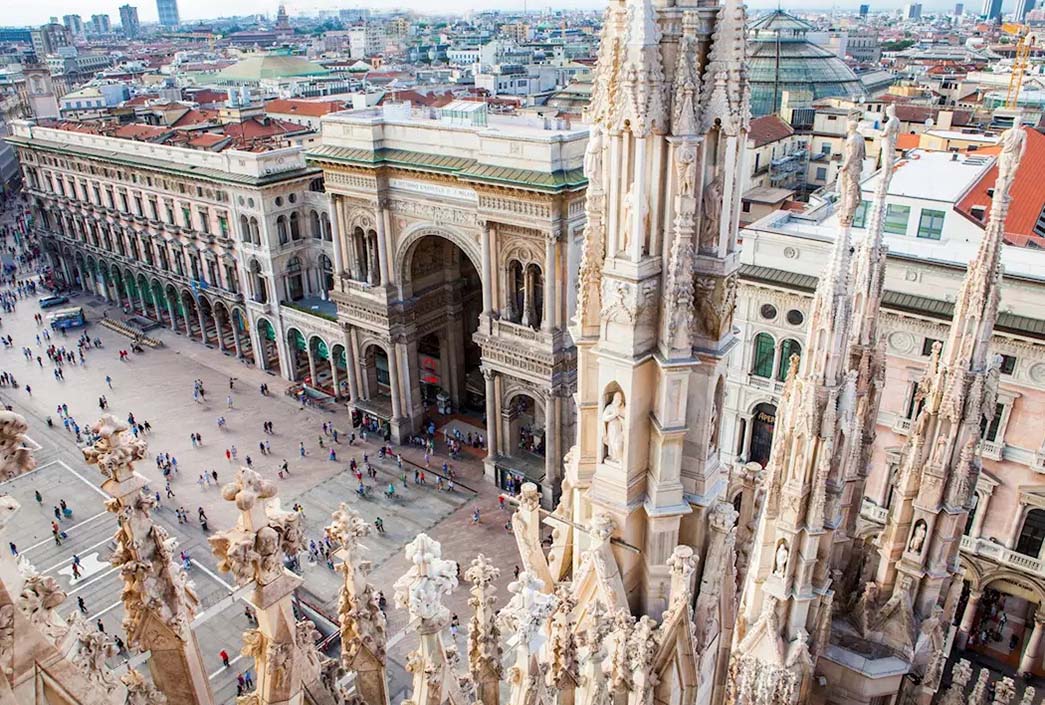 Survolez l&rsquo;Europe et découvrez la beauté de l&rsquo;Italie : un voyage magique à Milan